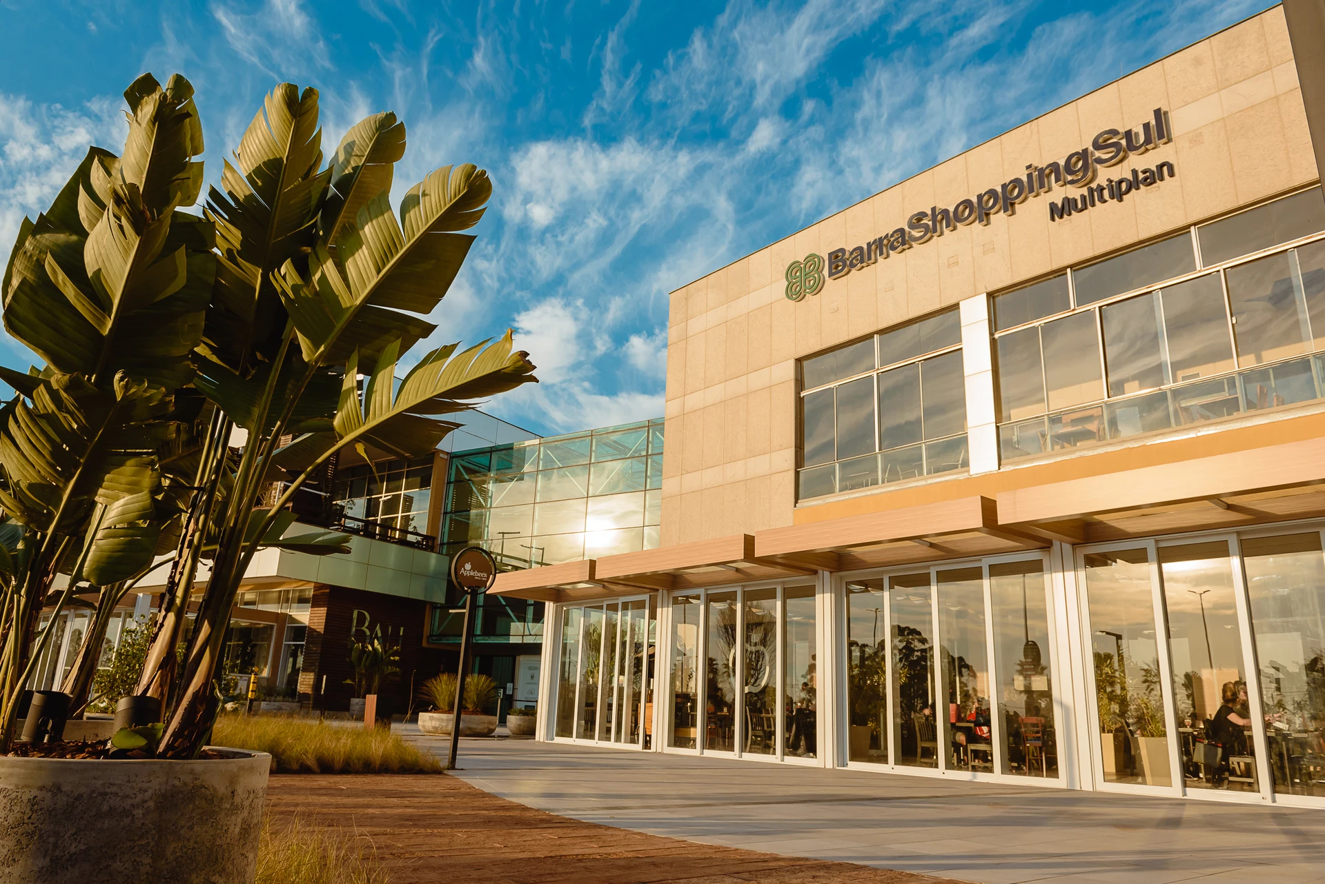 Fachada do Barra Shopping Sul, em Porto Alegre, onde fica a AlphaMed